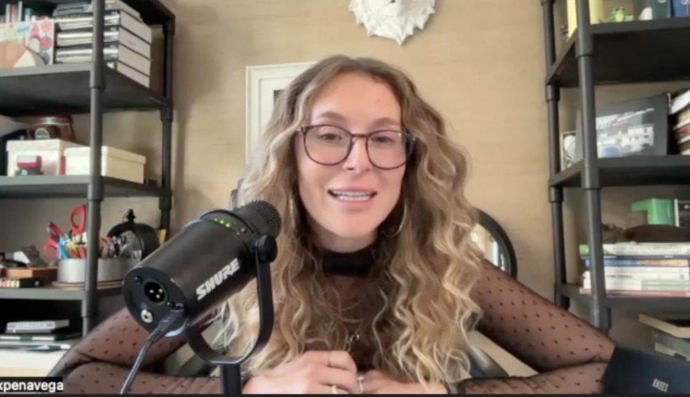 एलेक्सा पेनावेगा का कहना है कि भगवान ने उन्हें दिवंगत बेटी के दर्शन दिखाए