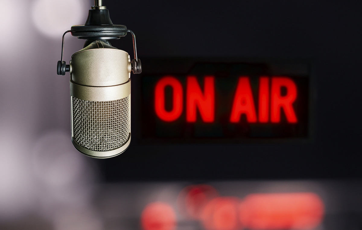 'ఫిష్' ఫార్మాట్ ముగింపు: సేలం మీడియా CCM స్టేషన్లను విక్రయిస్తుంది