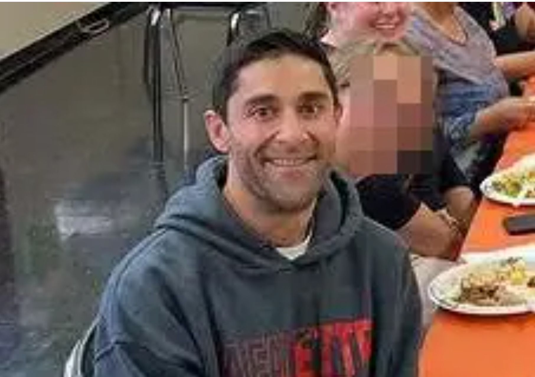 చైల్డ్ పోర్న్ స్వాధీనం కోసం మిడిల్ స్కూల్ టీచర్ అరెస్టు