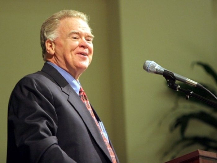 Southwestern Baptist Theological Seminary President Paige Patterson presents his semiannual report to the seminary's board of trustees in Fort Worth, Texas, April 5. SWBTS photo/Matthew Miller