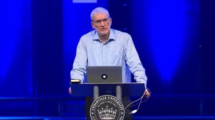 Ken Ham delivers a speech at Cedarville University's chapel service on September 15, 2016.