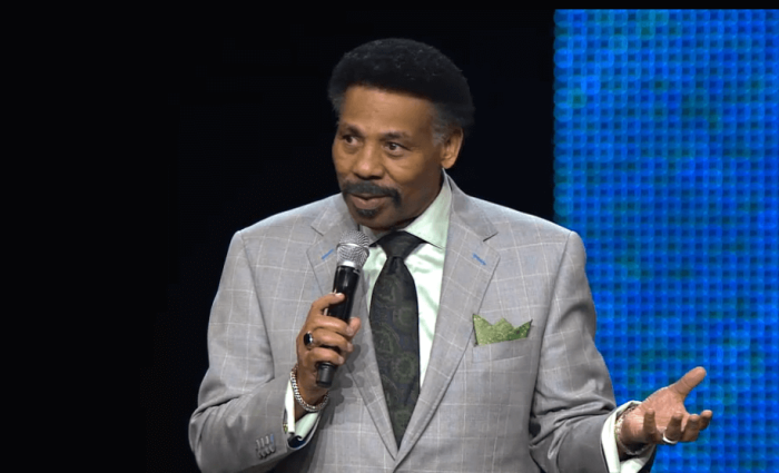 Pastor Tony Evans of Oak Cliff Bible Fellowship in Dallas speaks at The Gathering hosted by Gateway Church in Southlake, Texas, September 21, 2016.