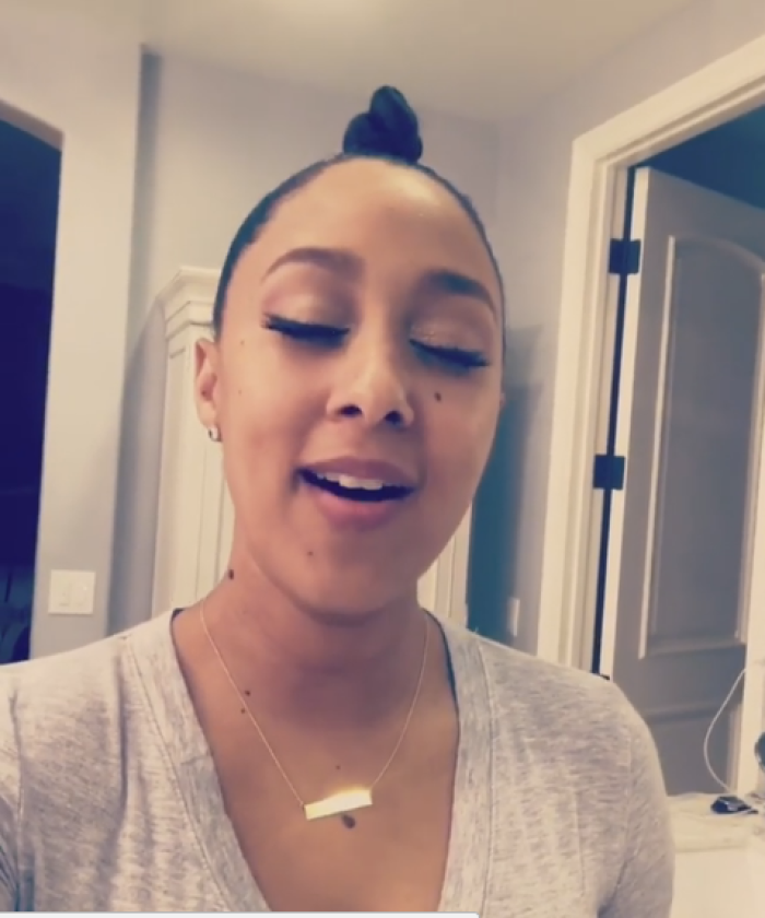 Tamera Mowry-Housley sings Crystal Lewis's song 'Lord, I Believe In You,' Nov, 2016.