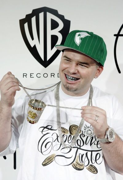 Rapper Paul Wall arrives for an after party for the MTV Video Music Awards in New York, August 31, 2006.