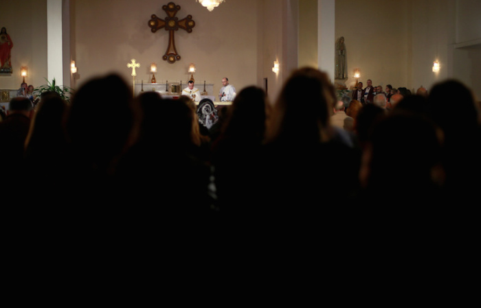 Iraqi Christians attend a mass on Christmas at St. Joseph Chaldean church in Baghdad, Iraq December 25, 2016.