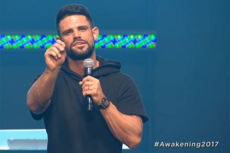 Pastor Steven Furtick speaking at Celebration Church.