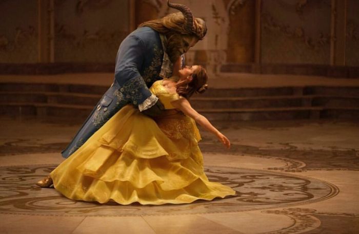 Emma Watson and Dan Stevens in 'Beauty and the Beast'