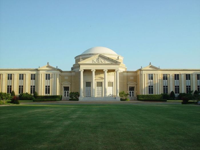 The BH Carroll Memorial Building at the Southwestern Baptist Theological Seminary in Fort Worth, Texas.