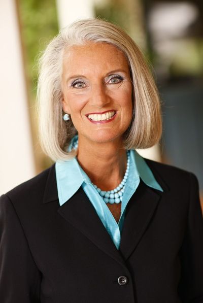 A photo of Anne Graham Lotz.