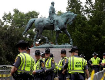 Robert E. Lee statue in Robert E. Lee park in in Charlottesville, Virginia.