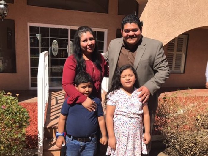 Pastor Noe Carias Mayorga and family.