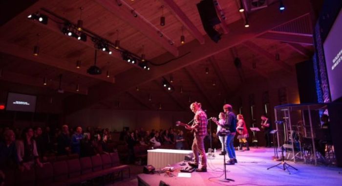 Worship service held at the Woodbury, Minnesota campus of Crossroads Church.