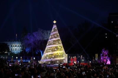 President Donald Trump and first lady Melania Trump attend the National Christmas Tree Lighting and Pageant of Peace ceremony, Washington, D.C. November 30, 2017.