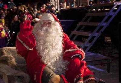 Credit : A man dressed as Santa Claus leaves for his annual Christmas journey from the Santa Claus Village at the Arctic Circle in Rovaniemi, Finnish Lapland December 23, 2014.