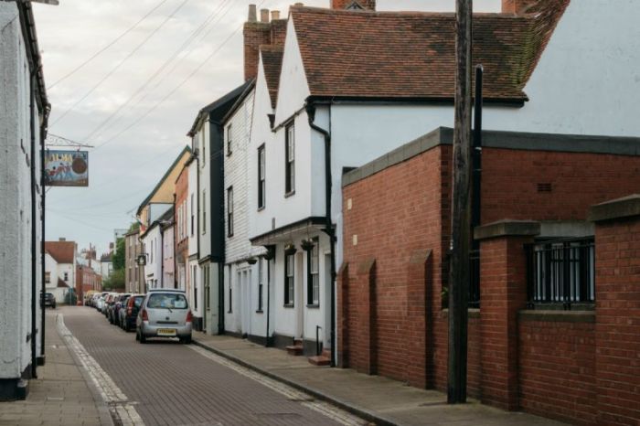 Harwich was the home of Mayflower Captain Christopher Jones. His house stands second from the right.