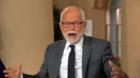 Jim Bakker speaking on his 'The Jim Bakker Show' program in Missouri on May 22, 2018.