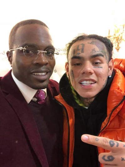 Tekashi 6ix9ine and Bishop Lamor M. Whitehead at The Peace Conference, Brooklyn NY, Oct 23, 2018.