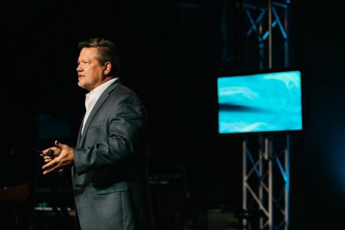 Pastor Scott Crenshaw preaches at the Tabernacle of Praise in Fort Worth, Texas, in this photo from Dec. 10, 2017.