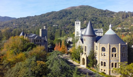 The San Anselmo, California campus of San Francisco Theological Seminary, a school affiliated with Presbyterian Church (USA). In early 2019, it was announced that SFTS was going to be acquired by the University of Redlands. 