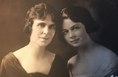 Mae (left)