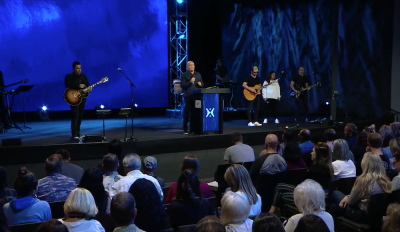 Pastor Greg Laurie addresses the congregation at Harvest Christian Fellowship, September 2019.