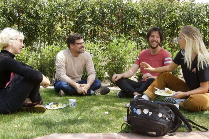 Former pastor Ryan Bell chats with members of the Secular Student Fellowship at the University of Southern California where he is the humanist chaplain.