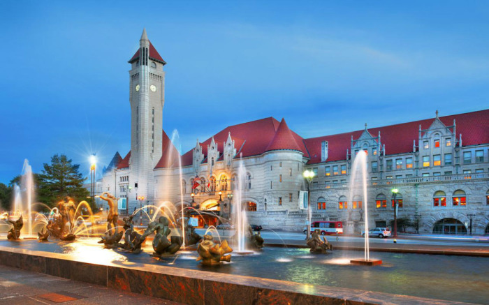 The former Union Station in downtown St. Louis, Missouri. 