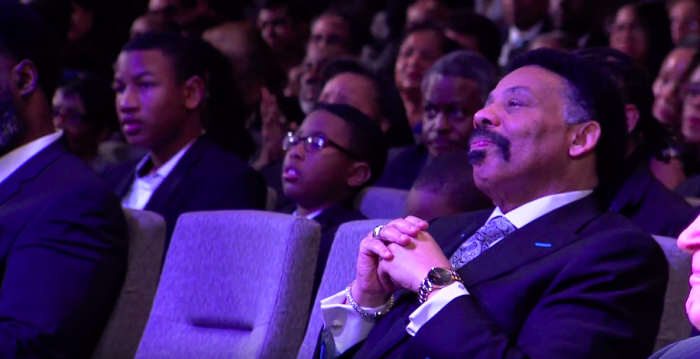 Tony Evans pictured at the funeral for his wife, Lois Evans.