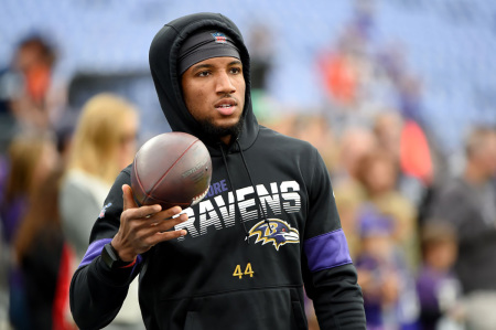 Marlon Humphrey #44 of the Baltimore Ravens warms up prior to the game against the Cincinnati Bengals at M&T Bank Stadium on October 13, 2019, in Baltimore, Maryland. 