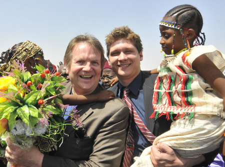 Daniel Kolenda (right) and Reinhard Bonnke (left)