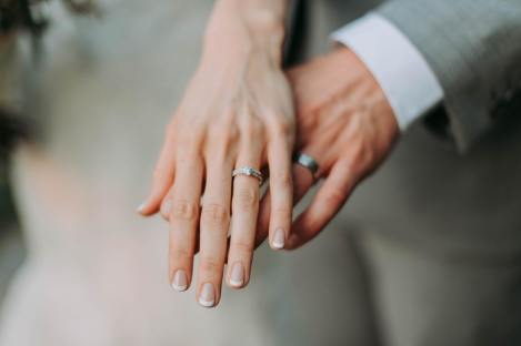 Indiana Gov. Braun seeks to nix tax policies that disincentivize marriage 