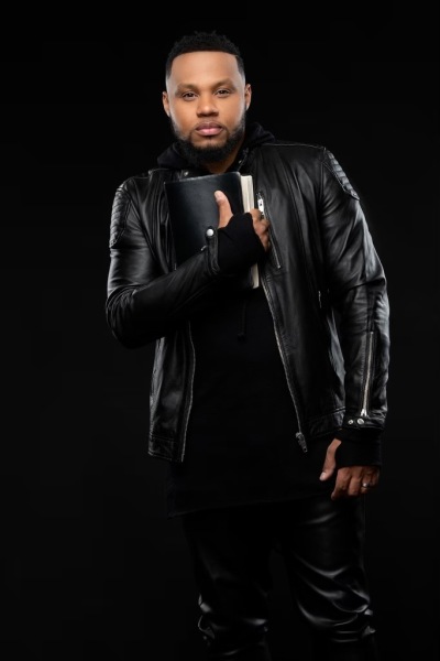 Todd Dulaney releases new single, 'Revelation 4' 