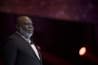 TD Jakes files defamation lawsuit against man who accused him of sexual assault