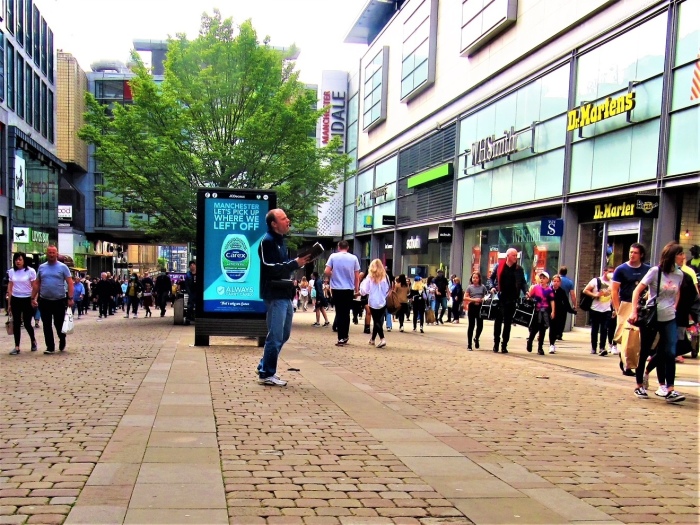 Ryan Schiavo, an American street evangelist, preaches in England. 