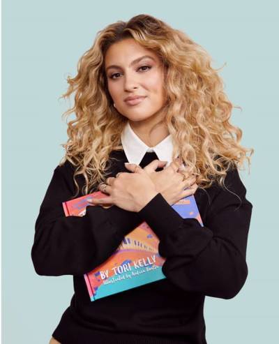 Tori Kelly.