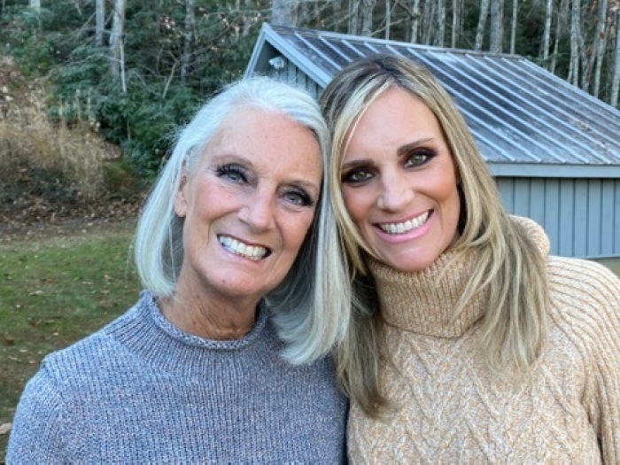 Anne Graham Lotz (L) and her daughter Rachel-Ruth Lotz (R)