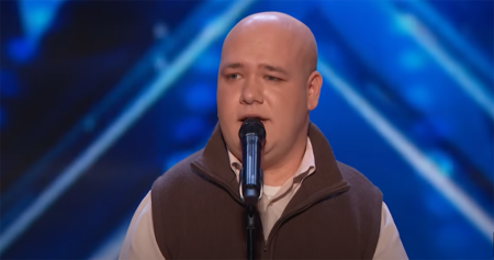 Ben Waites' emotional audition leaves Sofia Vergara in tears on 'America's Got Talent,' July 2022. 