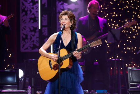 Amy Grant performs at the Ryman Auditorium on December 13, 2021 in Nashville, Tennessee. 