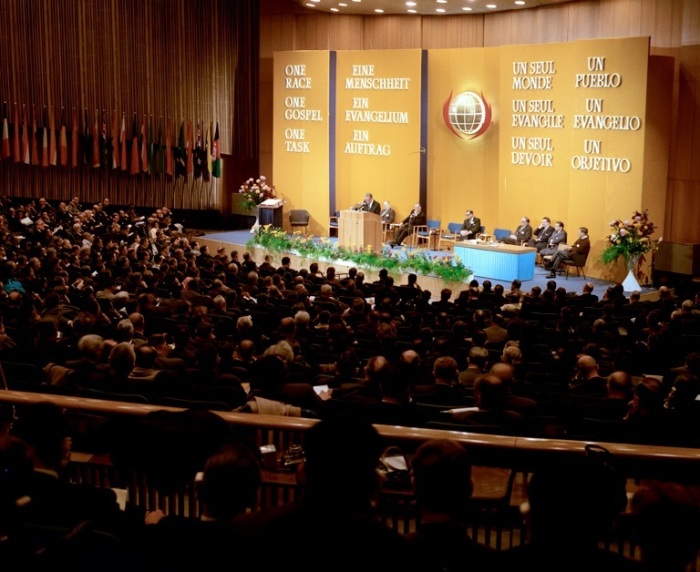 Hundreds of Christian leaders from many nations gather for the first World Congress on Evangelism event, held in 1966 in Berlin, Germany. 