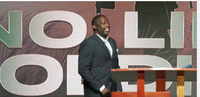 Pastor Willard Maxwell, an independent candidate for the Newport News City Council, gives a sermon at New Beech Grove Baptist Church in Newport News, Virginia, Oct. 9, 2022.