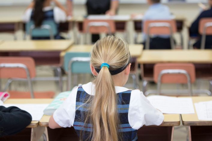 Texas lawmakers a step closer to creating $1 billion private school voucher program