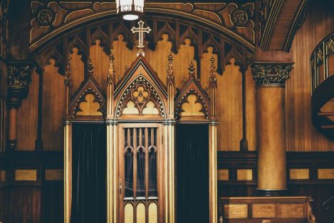 Washington 1 step away from requiring priests to report abuse disclosed in confessional