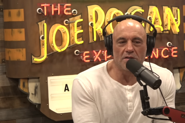 Joe Rogan: Please don't feed the anti-establishment propagandists 