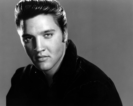 Posed studio portrait of Elvis Presley 