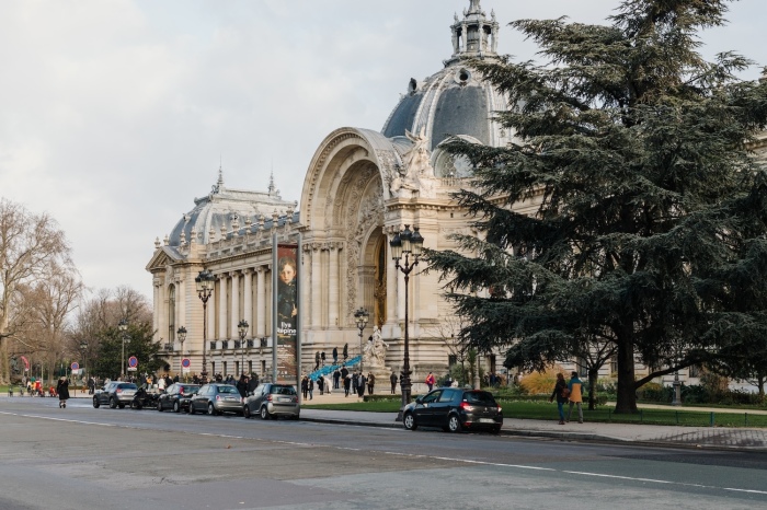 Petit Palais in Paris has an urban museum. 