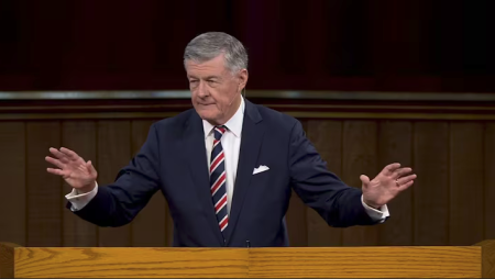 Pastor Steve Lawson in a screenshot from an appearance at Grace Community Church in Aug 2022. 