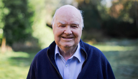 Professor John Lennox acknowledged the reality of suffering, which can lead people to disbelieve in God, but he pointed to the suffering of Jesus on the cross as a remedy, giving hope for ultimate justice. 