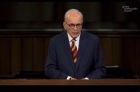 John MacArthur briefly returns to pulpit for Thanksgiving service amid health issues