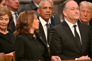 Kamala Harris posts photo of herself at Carter funeral with Trump cropped out: 'Petulant'