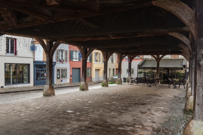 The market hall in Luzarches, Frances. 